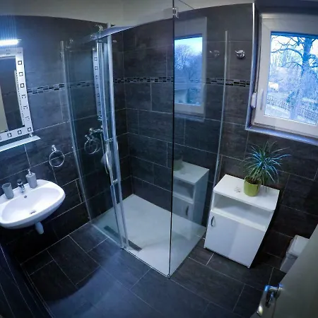 Apartment Tagore Apartman *